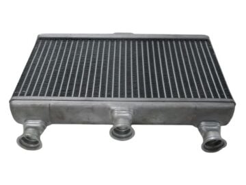 KALORİFER RADYATÖRÜ BMW E60