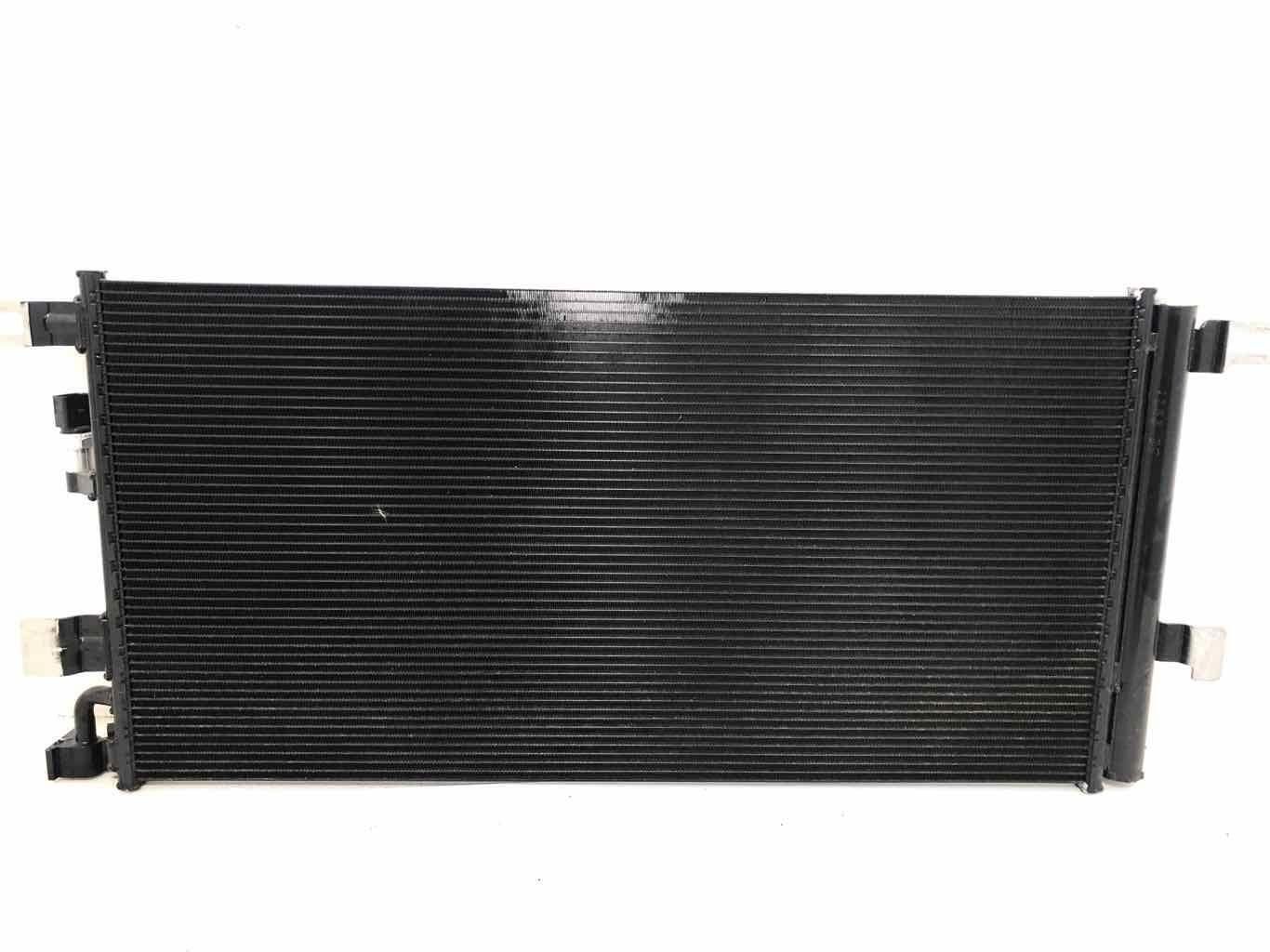 KLİMA RADYATÖRÜ AUDI A4 1.4