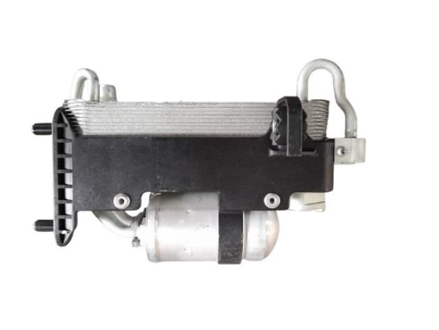 KLİMA RADYATÖRÜ BMW G30 YAĞ SOĞUTMALI İLAVE DRAYER